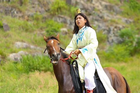 Hoài Lâm Ngọc Thanh Tâm Mất 7 Ngày Học Cưỡi Ngựa để Diễn Cảnh Mị Châu