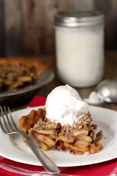 Bourbon Caramel Apple Pie Creative Culinary