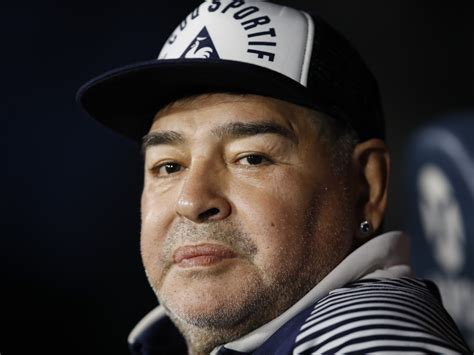 Argentine Soccer Legend Diego Maradona Dies At 60 Wbur