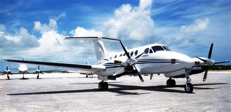 King air b200 year of manufacture: Beechcraft King Air B200 - Blue Sky Solutions | Corporate ...