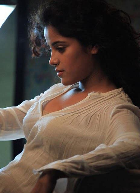 Piya Piya Hot Stillspiya Hot Wallpaperspiya Hot Pictures ~ Hot Indian Actress Hot Picshot