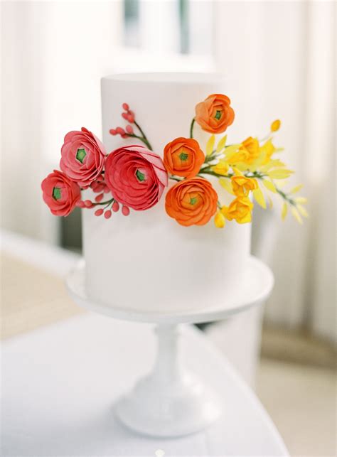 Pretty Floral Wedding Cakes Los Angeles Photo Shoot
