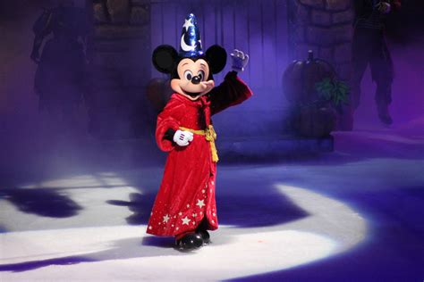 2013 Disney On Ice Lets Celebrate Review