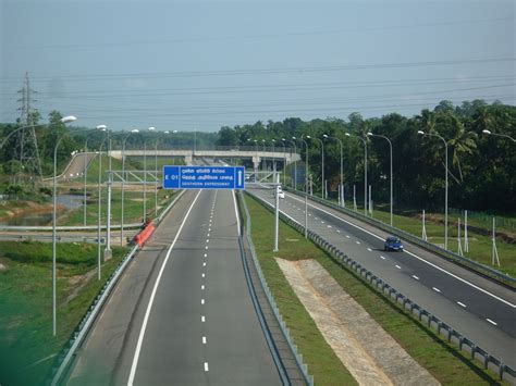 Expressways Of Sri Lanka Wikipedia