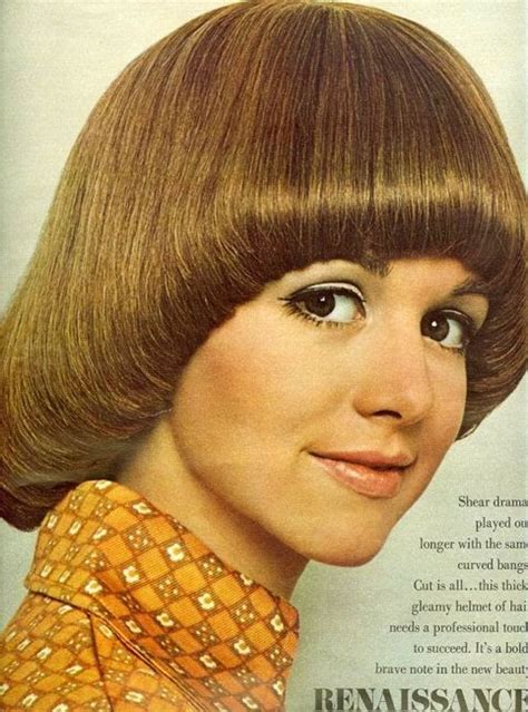 The middle and lower part of the hair was curled tightly, permed into a. 47 best 70's hair images on Pinterest | Vintage hair ...
