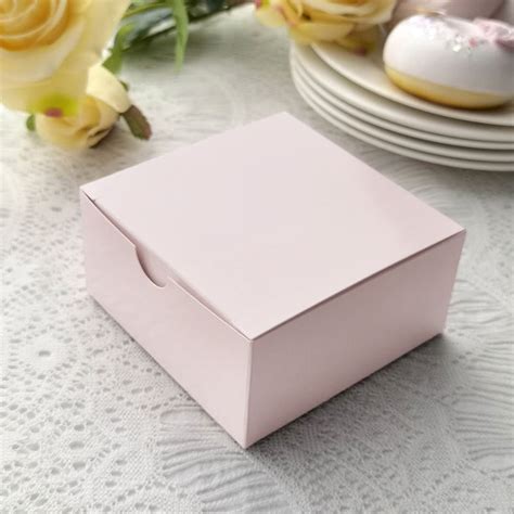 Efavormart 100pcs Of 4x4x2 Blush Favor Candy Box For Candy Treat T