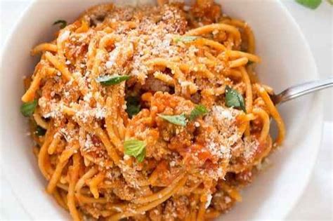 Our instant pot recipes are balanced meals that are made with simple and real ingredients that don't sacrifice classic flavors. Instant pot spaghetti with turkey meat sauce | Healthy turkey recipes, Ground turkey recipes ...
