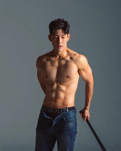 hottest korean male model emre