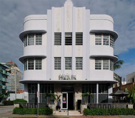 Designed in 1939 by henry hohauser, credited as one of the principal architects behind the deco styling of south beach, the webster is a classic example of art. Art Deco Architecture