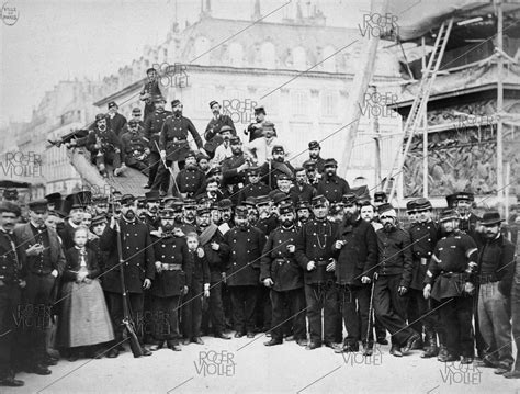 La Commune De Paris 1871 Vue De La Place Vendôme