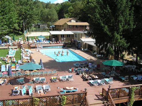 Blootkompas Naturistencamping Sunny Rest Resort Lees Hierover Op Blootkompas