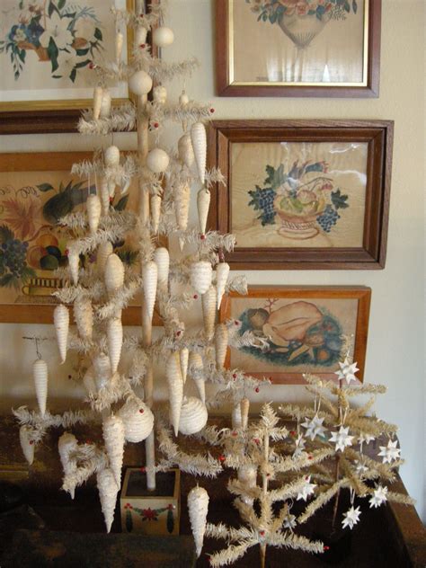White Feather Trees Antique Christmas Tree Christmas Tree Feathers
