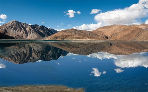 Pangong Lake Leh Ladakh Jandk India