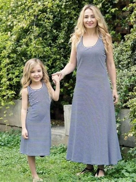 Striped Sleeveless Mommy And Me Matching Dresses In 2020 Mommy Outfits Mother Daughter