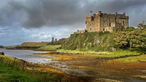 Dunvegan Castle And The Legend Of The Fairy Flag Two Traveling Texans