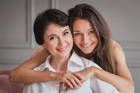 8 Ways To Cherish Your Mother