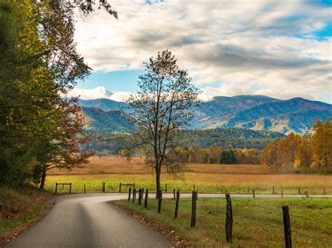 Cades Cove Smoky Mountains Self Guided Driving Tour