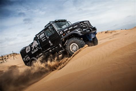 Behold The Russian Made Racing Truck Built For The 1 000 Mile Dakar Rally Maxim
