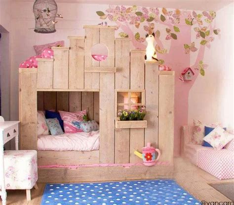 Little girl's bedroom decorating ideas and adorable girly. Cute little girl bedroom | Deco chambre enfant