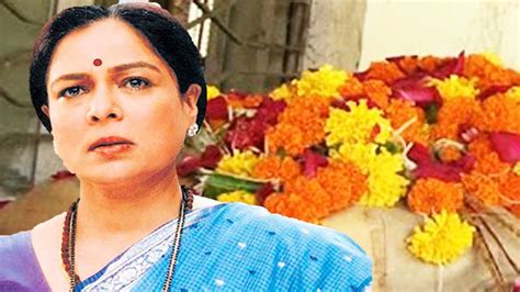 नहीं रहीं बॉलीवुड की फेमस मां रीमा लागू Bollywood Aactress Reema Lagoo Passes Away Youtube