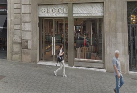 Desvalijan Una Tienda Gucci Con El Método Del Alunizaje Dondiario