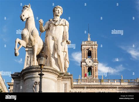 Facade Of Comune Di Roma Or Town Hall In Rome Italy With Statue Stock