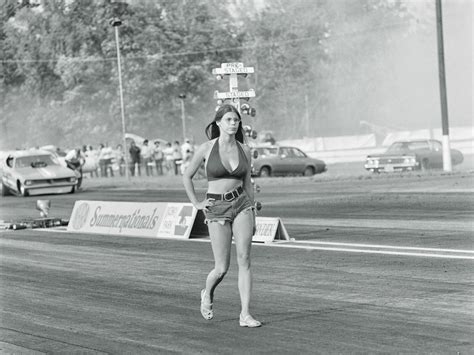 JUNGLE PAM SUMMER NATIONALS NHRA ICON POSTER 24 X 36 Inches Looks