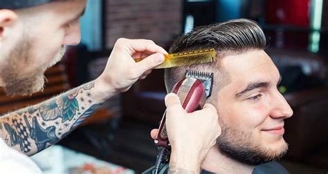 How To Do A Fade Haircut With Clippers Step By Step What Hairstyle