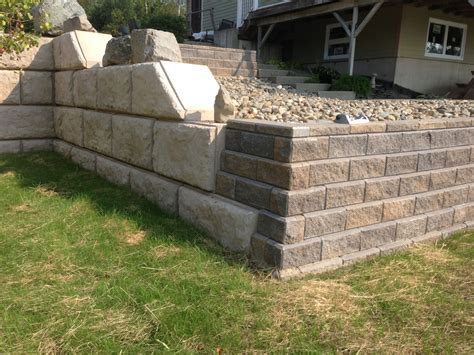 Laying cornerstone retaining wall blocks by vern dueck. Hollow concrete block / for retaining walls / high ...