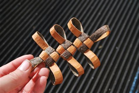 Focus On Bark Weaving Craft Finger Weaving Tree Bark Crafts