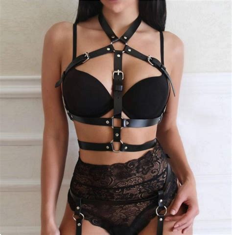 customized bdsm fetish bondage restraint gear leather sexy lingerie harness chest collar harness