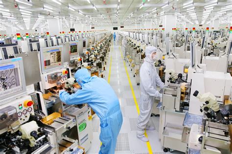 The Wake Up Call For Chinas Chip Industry Caixin Global