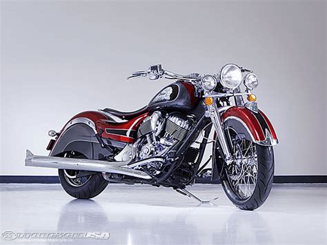 1st Custom Indian Chief Classic Unveiled in NY ...
