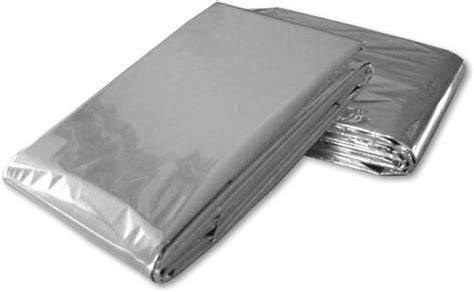 Emergency Mylar Blanket 52 X 84 Pack Of 12 Blankets Amazonca