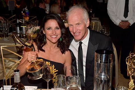 Julia Louis Dreyfus Celebrates Emmy Win With Husband Brad Daily Mail