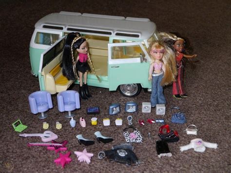 3 Lil Bratz Dolls And Vw Camper Van Accessories 1776983730