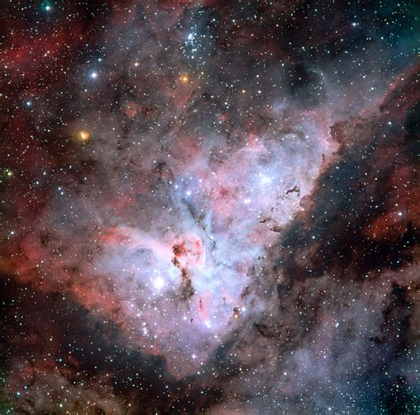 The Carina Nebula A Large Emission Nebula Annes Astronomy News