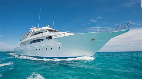 Luxury Yacht Tester Apply For This Dream Job With Hushhush Cnn Travel