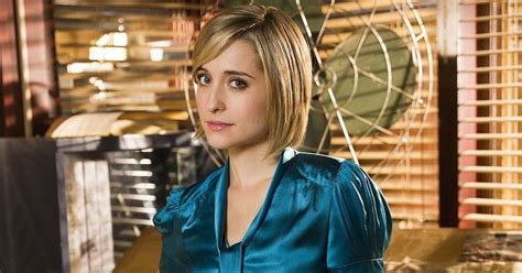 ‘smallville Alum Allison Mack Sentenced To 3 Years For Nxivm Role Heroic Hollywood