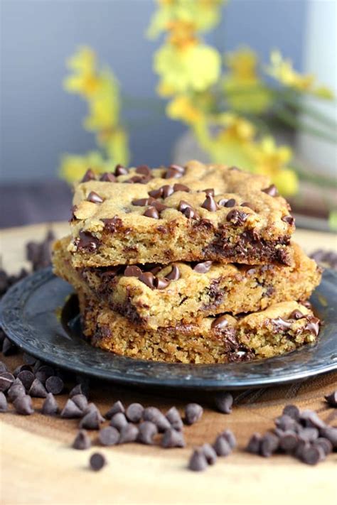 Cakelike delicious good right out of the oven chocolate vani. Sheet Pan Perfect Chocolate Chip Cookie Bars - The Baking ...