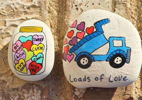 2 Valentines Day Painted Rocks