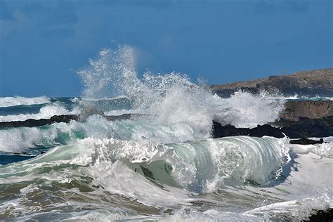 Rolling Waves In Saligo Bay Isle Of Islay Islay Pictures Photoblog