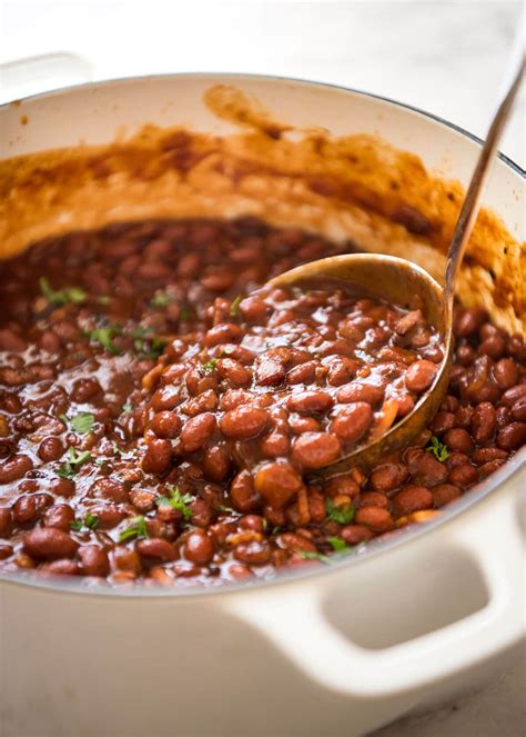 southern style homemade baked beans with bacon in a thick rich savoury sauce with a perfect