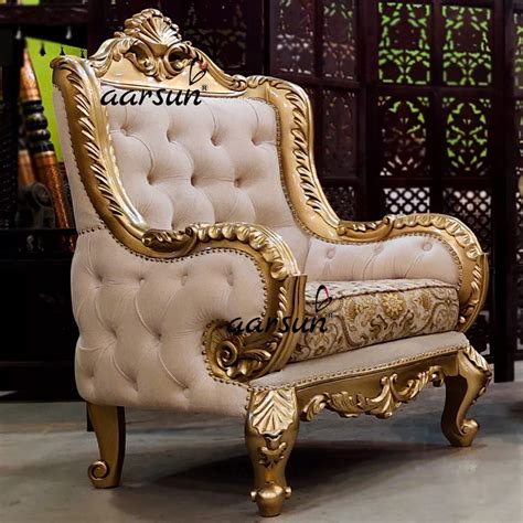 Royal Living Room Sofa Set In Classic Gold Yt 533