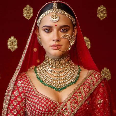 Indian Bridal Jewelry Sets Indian Bridal Fashion Indian Bridal Makeup Indian Wedding Outfits