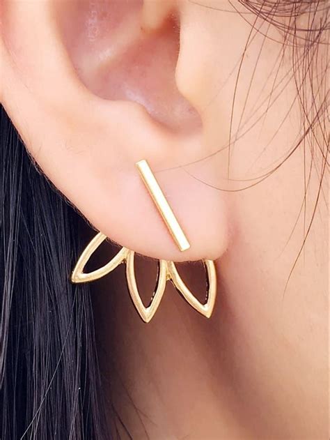 Here S What People Are Buying On Amazon Right Now Flower Earrings Studs