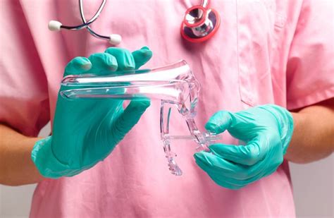 The test checks for abnormal cells in the cervix that are cancerous or have the potential to become cancerous. Hunn Anne: Pengalaman Pap Smear 2019