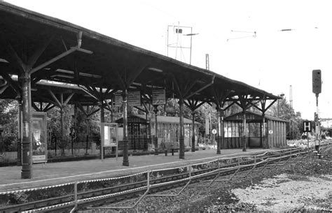 Sie finden bei uns shops gastronomie barrierefreiheit events parkmöglichkeiten services. Bahnhof Leipzig Plagwitz Foto & Bild | eisenbahn, verkehr ...