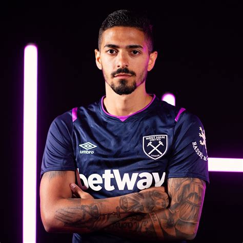 If you want some more kits & logos then feel free to comment and let me know. West Ham United 2019-20 Umbro Third Kit | 19/20 Kits ...