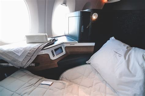 Flight Review British Airways Cool A350 Club Suite Business Class